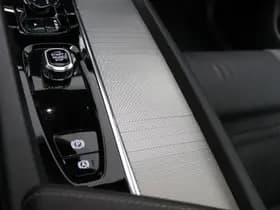 Volvo XC60 thumbnail 34