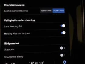 Volvo XC60 thumbnail 42