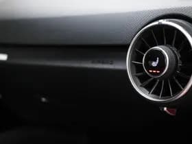 Audi TT thumbnail 10