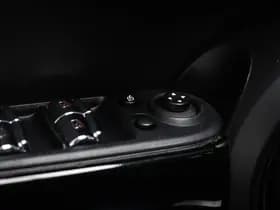 MINI Cooper thumbnail 24