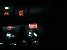 MINI Cooper thumbnail 36