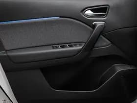Renault Captur thumbnail 24