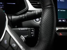 Renault Captur thumbnail 32