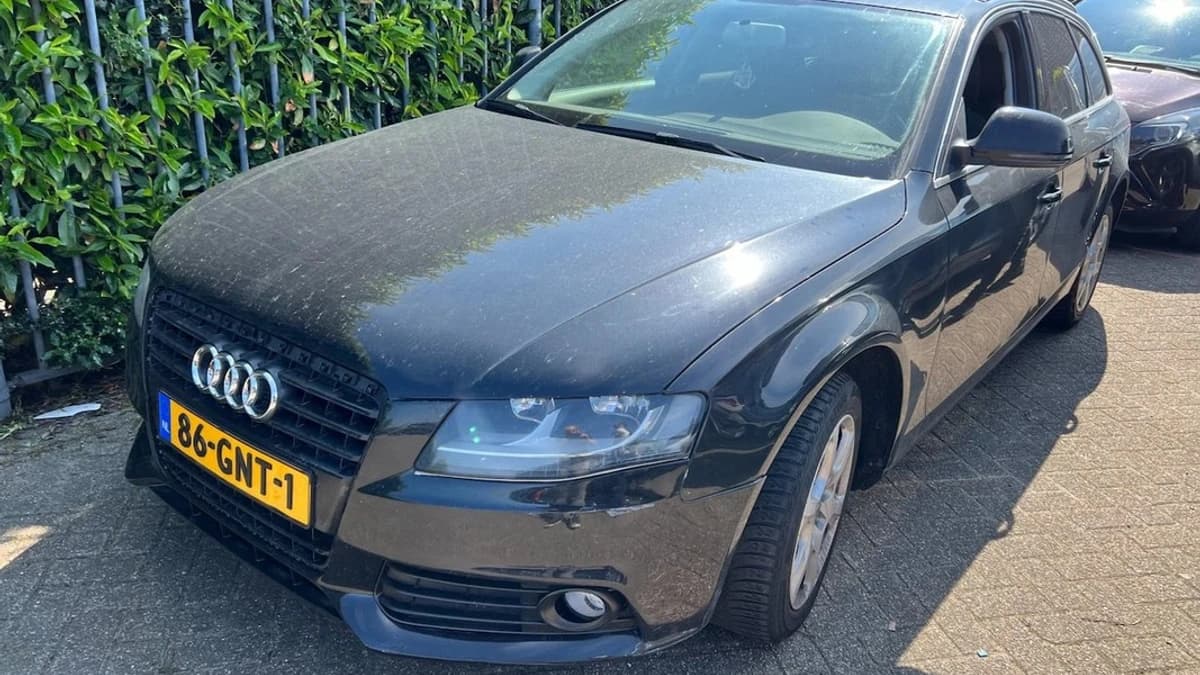 Audi A4 — foto 1