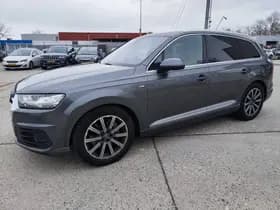Audi Q7 thumbnail 2