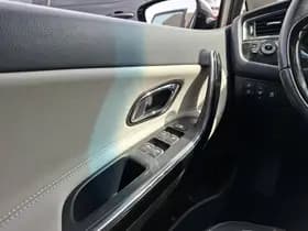 Kia Cee'd thumbnail 8