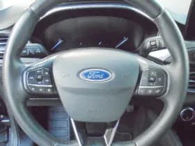 Ford Focus thumbnail 21