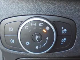 Ford Focus thumbnail 25