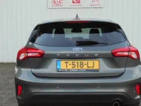 Ford Focus thumbnail 7