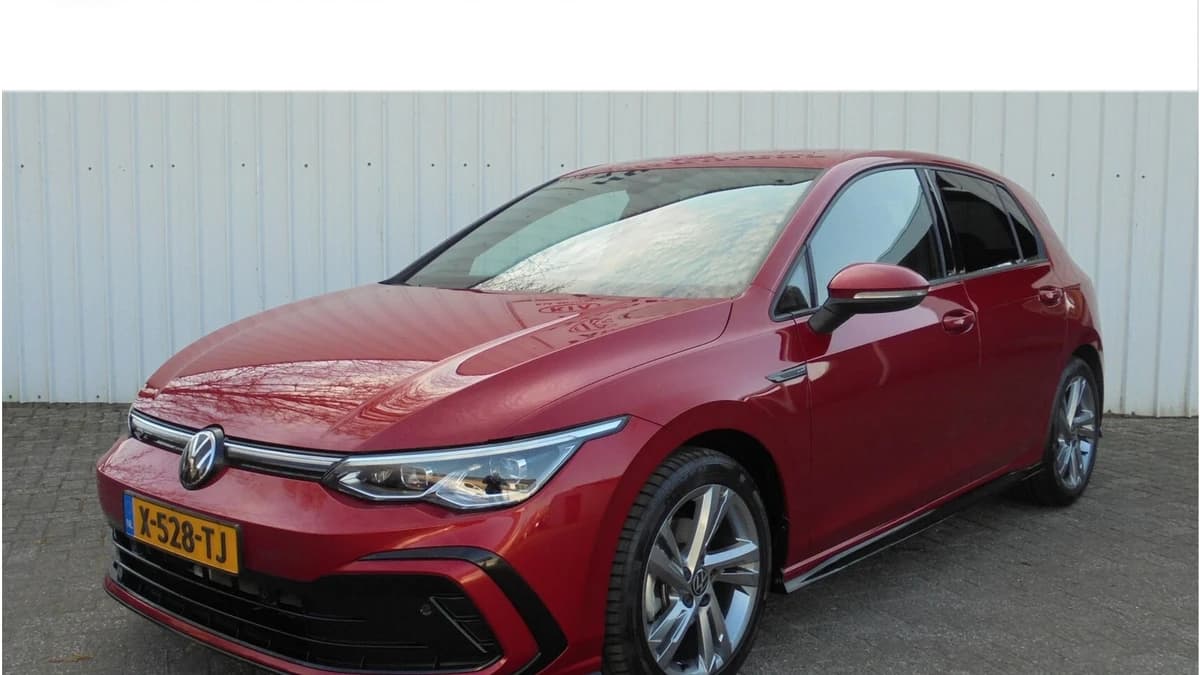 Volkswagen Golf — foto 1