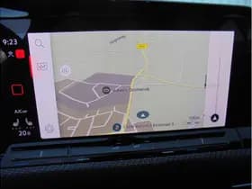 Volkswagen Golf thumbnail 16