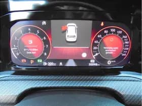 Volkswagen Golf thumbnail 28