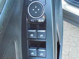 Ford Focus thumbnail 17