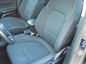 Ford Focus thumbnail 18