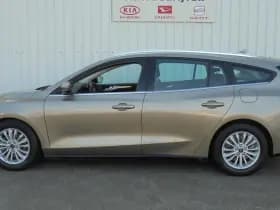 Ford Focus thumbnail 4