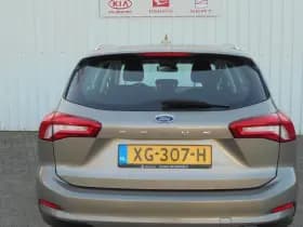 Ford Focus thumbnail 7