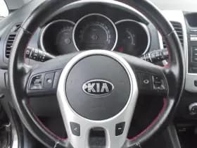 Kia Venga thumbnail 22