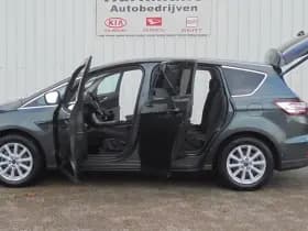 Ford S-Max thumbnail 5