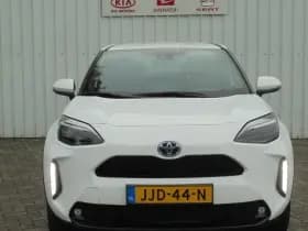 Toyota Yaris thumbnail 2