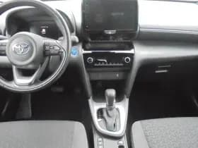 Toyota Yaris thumbnail 16