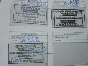 Toyota Yaris thumbnail 20