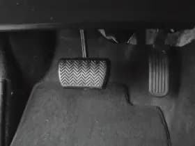 Toyota Yaris thumbnail 33