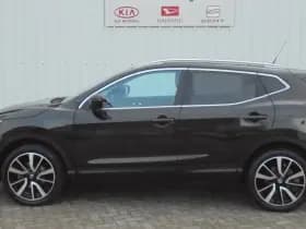 Nissan Qashqai thumbnail 4