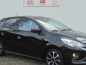 Mitsubishi Space thumbnail 3