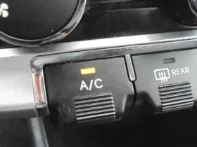 Kia Rio thumbnail 11