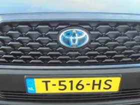 Toyota Corolla thumbnail 13