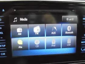 Toyota Auris thumbnail 12