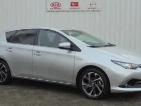 Toyota Auris thumbnail 3