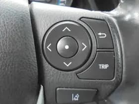 Toyota Auris thumbnail 25