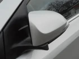 Toyota Auris thumbnail 30