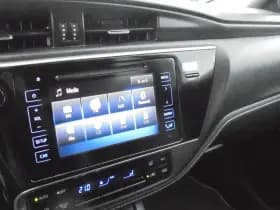 Toyota Auris thumbnail 32