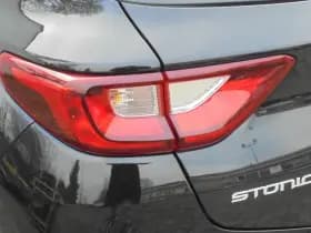 Kia Stonic thumbnail 25