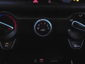 Kia Stonic thumbnail 27