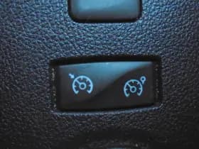 Renault Captur thumbnail 25