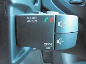 Renault Captur thumbnail 27