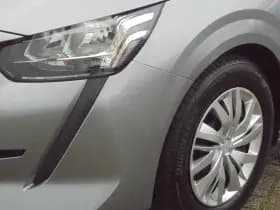 Peugeot 208 thumbnail 11