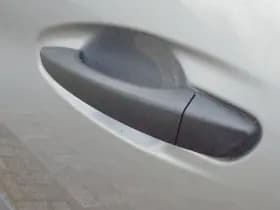 Peugeot 208 thumbnail 9