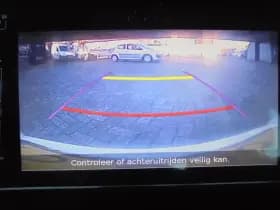 Suzuki Swift thumbnail 12