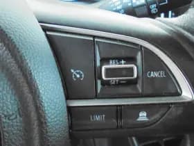 Suzuki Swift thumbnail 25