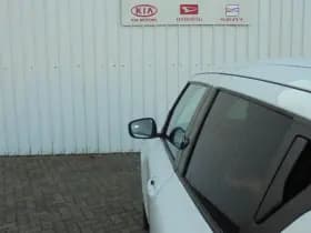 Suzuki Swift thumbnail 31