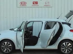 Suzuki Swift thumbnail 5