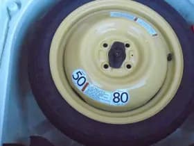 Suzuki Swift thumbnail 9