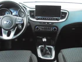 Kia Ceed thumbnail 15