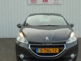 Peugeot 208 thumbnail 2