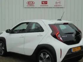 Toyota Aygo thumbnail 6