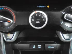 Kia Picanto thumbnail 25